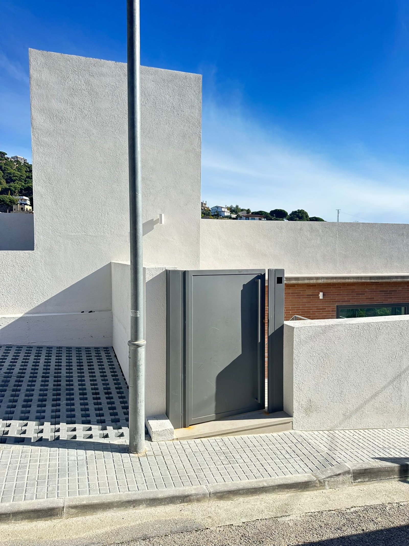 Rehabilitación de fachada de edificio en Barcelona