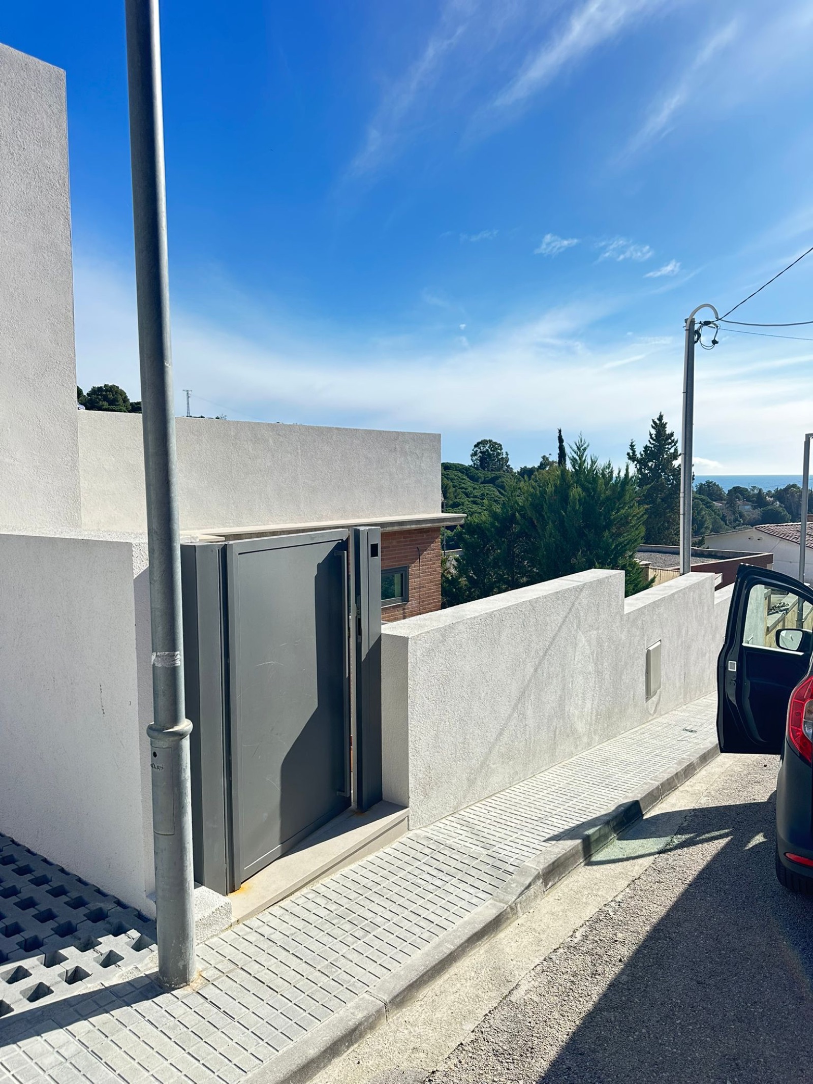 Rehabilitación de fachada y obra nueva